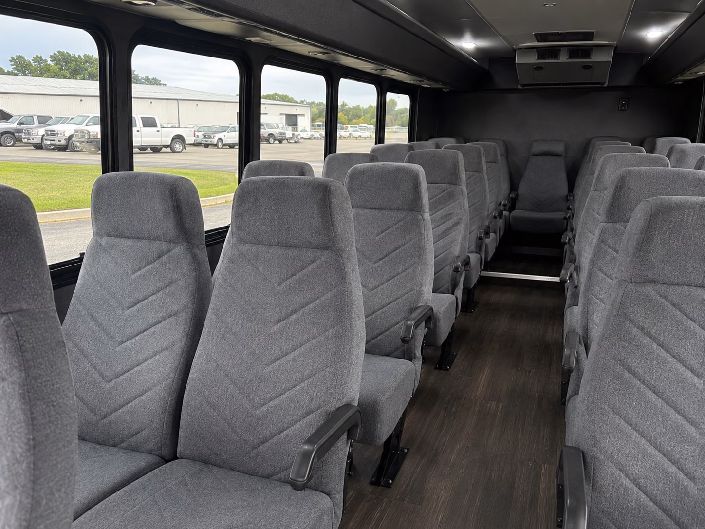 airport transfer buses for out of town wedding guests