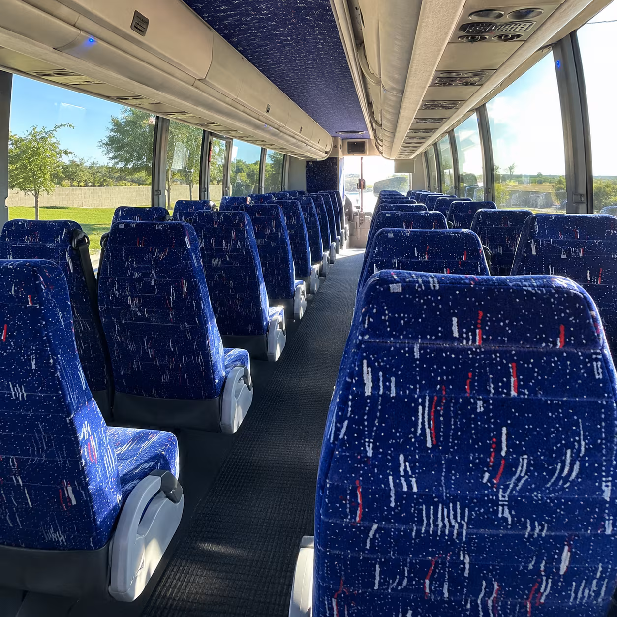 charter buses for hudson valley winery day trips from greenwich