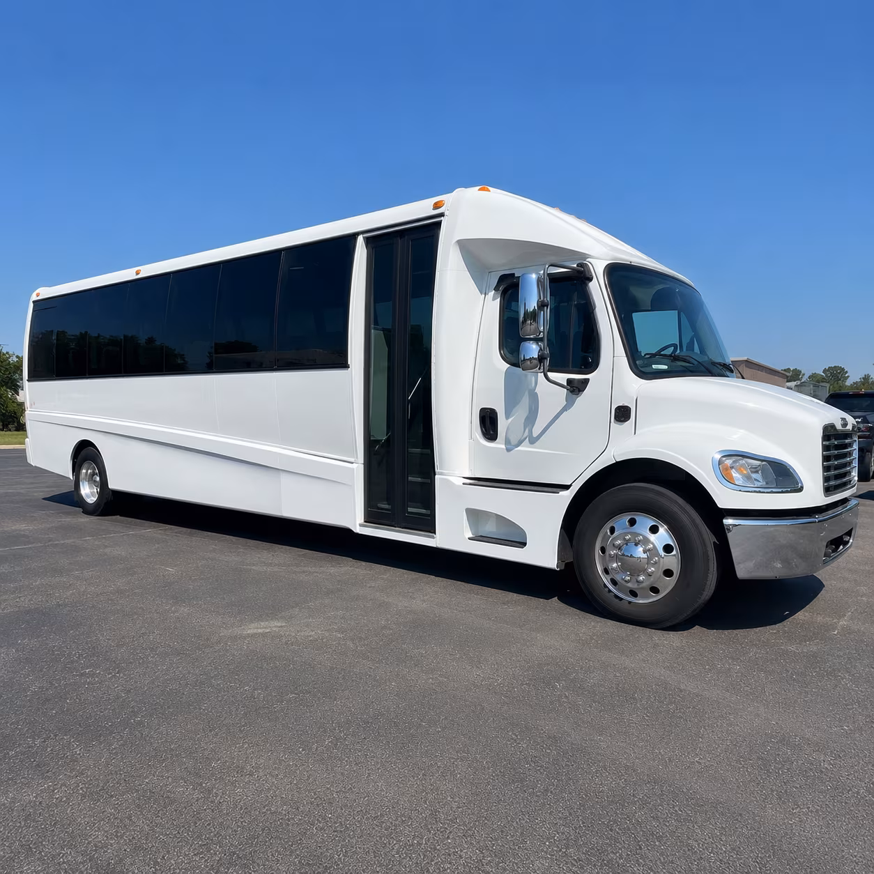 field trip buses for greenwich students visiting bruce museum and local cultural sites
