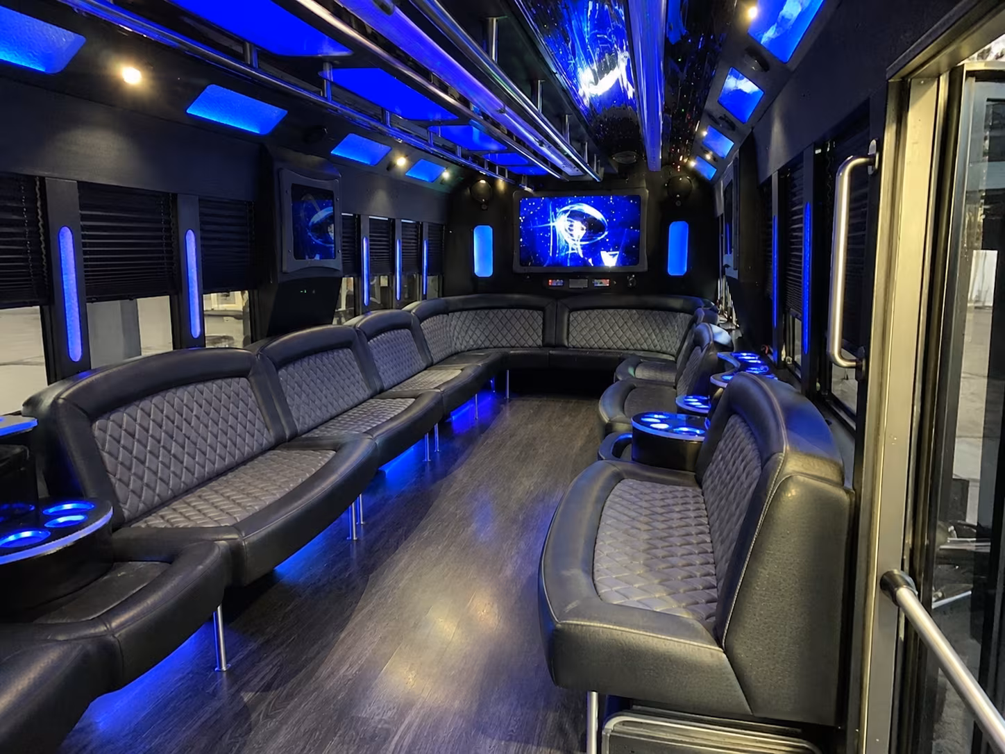 greenwich 28 passenger party bus interior