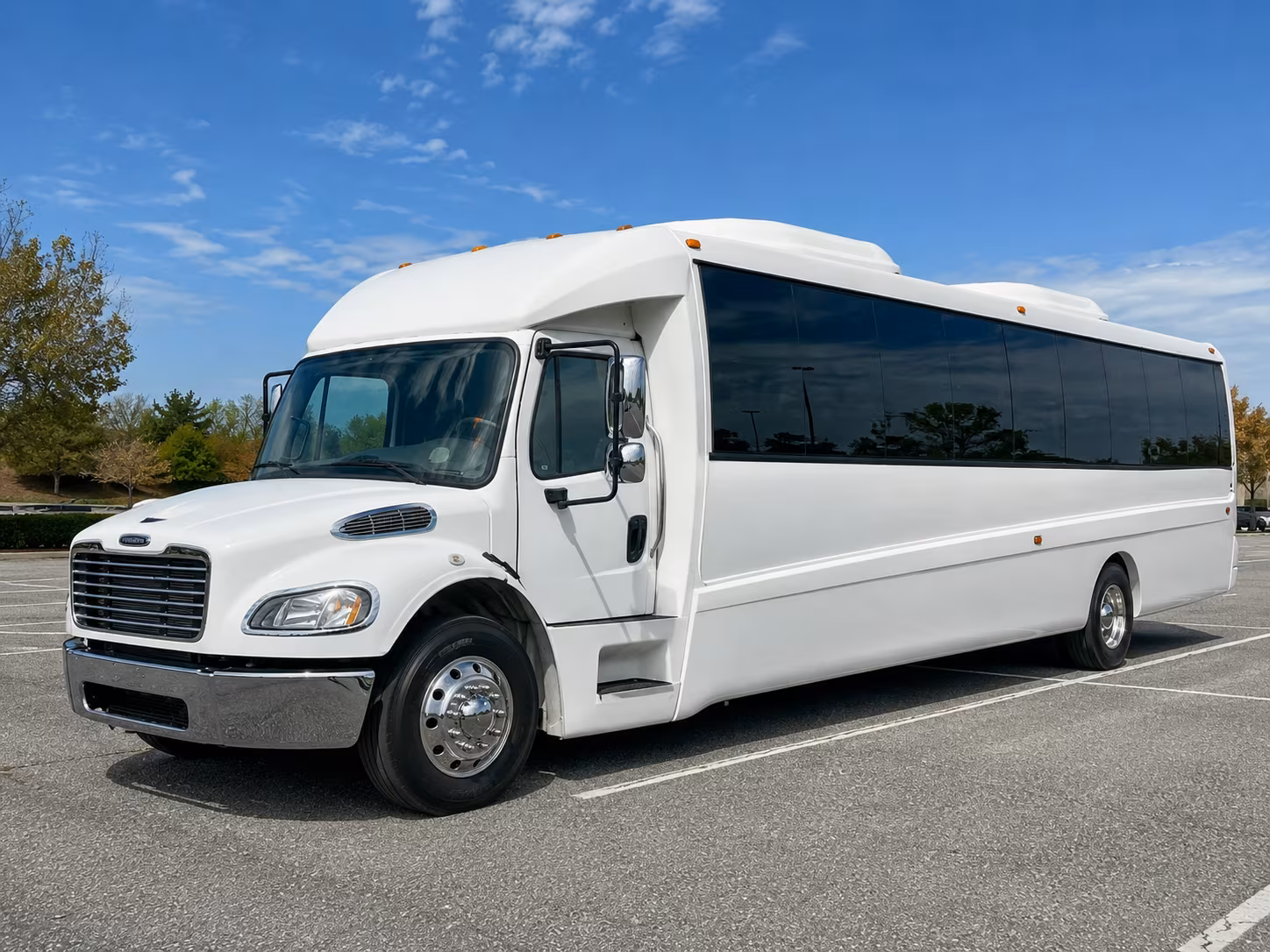 greenwich 30 passenger party bus