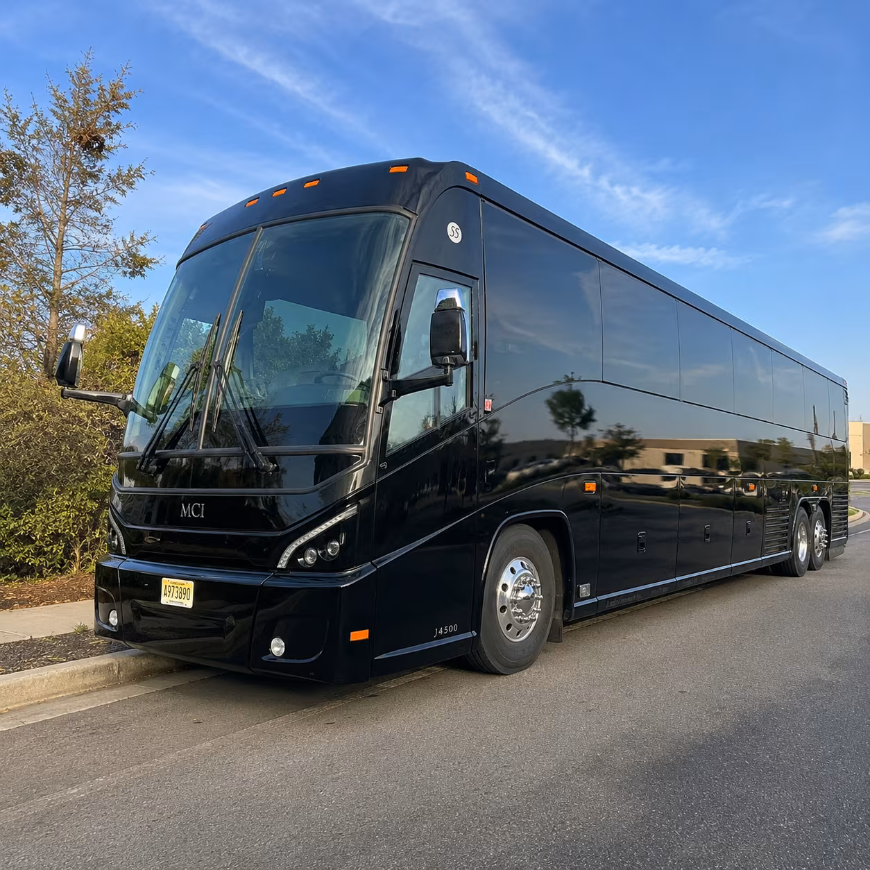 newark liberty international airport bus rentals for greenwich groups