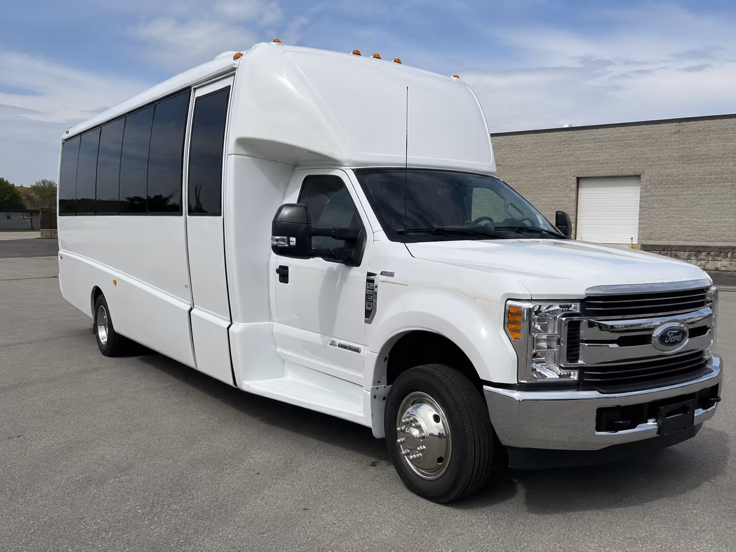 pre prom and after party bus rentals around greenwich and fairfield county